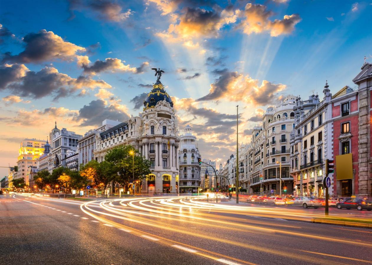 Puerta Del Sol Carretas Apartaments & Rooms มาดริด ภายนอก รูปภาพ