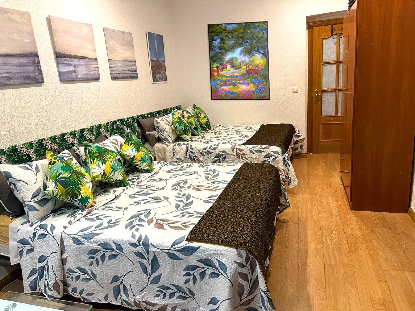 Puerta Del Sol Carretas Apartaments & Rooms มาดริด ภายนอก รูปภาพ